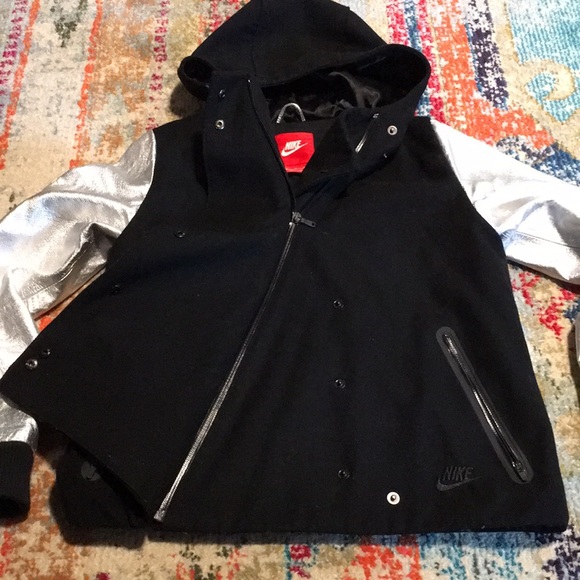 Nike coat...wool and leather! 😎 - Picture 3 of 8